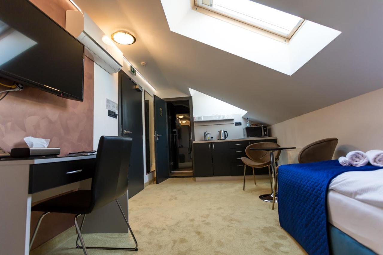 Apart Hotel Golden Apartments Košice Extérieur photo