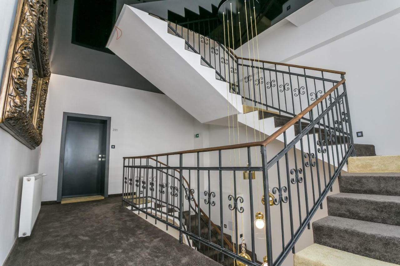 Apart Hotel Golden Apartments Košice Extérieur photo