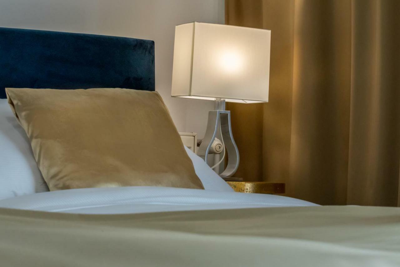 Apart Hotel Golden Apartments Košice Extérieur photo