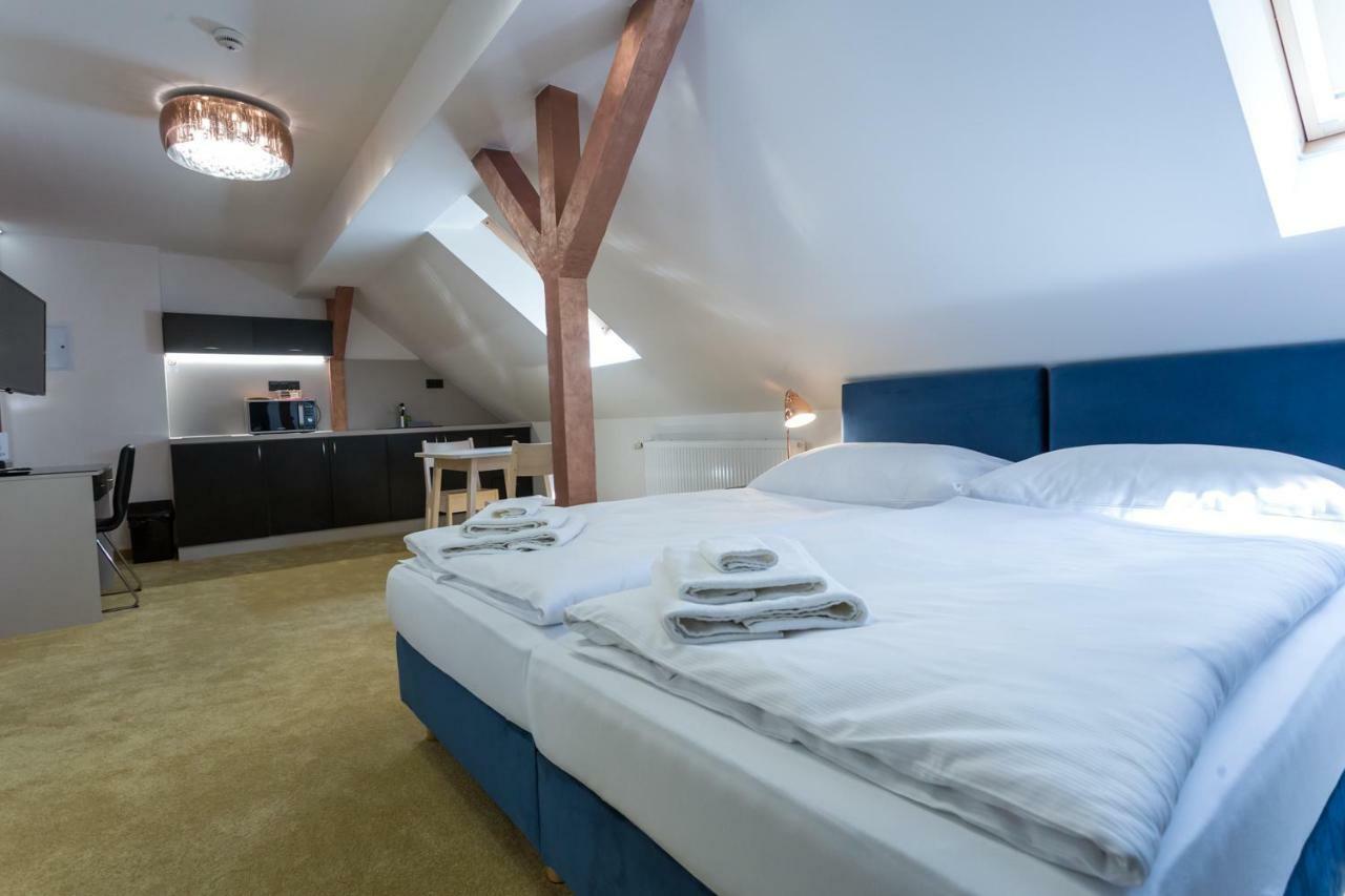 Apart Hotel Golden Apartments Košice Extérieur photo