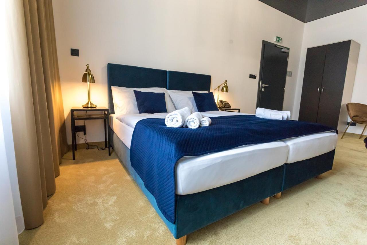 Apart Hotel Golden Apartments Košice Extérieur photo