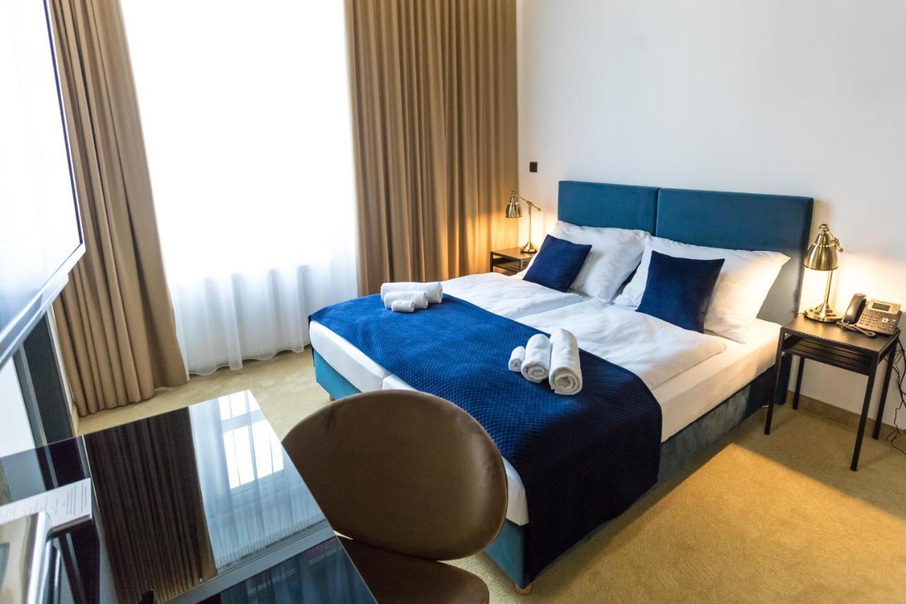 Apart Hotel Golden Apartments Košice Extérieur photo