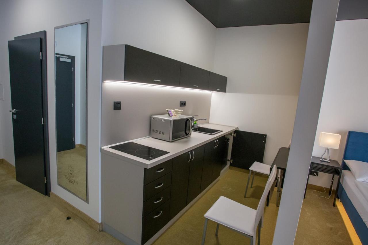 Apart Hotel Golden Apartments Košice Extérieur photo
